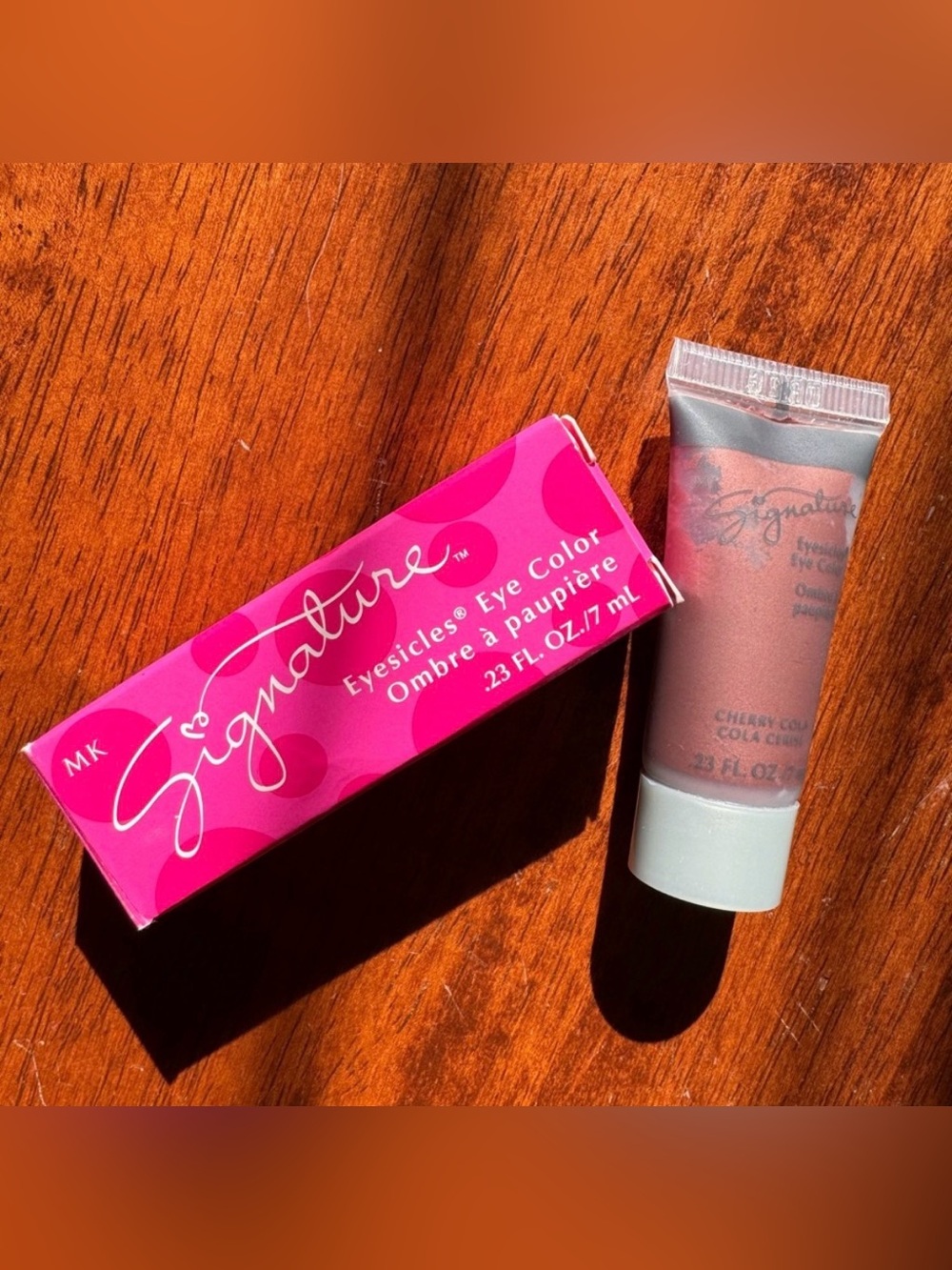 NWT Mary Kay Signature Eyesicle Eye Color – Cherry Cola